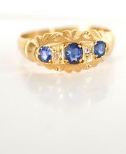 Antiker Ring mit Saphiren und Diamanten aus 18ct Gelbgold um 1900 A2912