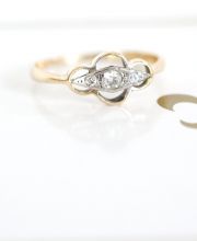 Zauberhafter antiker Art Deco Ring mit Diamanten 18ct Gelbgold + Platin A3218