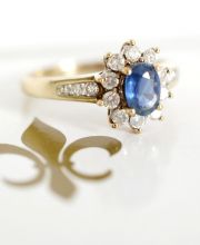 Zauberhafter vintage Ring aus 375/000 Gelbgold Saphir + 0,40ct Brillanten A3329