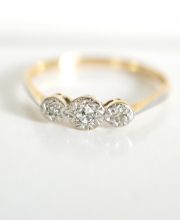 Antiker englischer Art Deco Ring mit Diamanten aus 750 Gelbgold + Platin B3537
