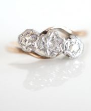 Antiker englischer Art Deco Ring 0,10ct Diamanten 750 Gelbgold + Platin B3706