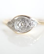 Antiker Art Deco Ring, England, mit Diamant aus 750 Gelbgold + Platin B3756