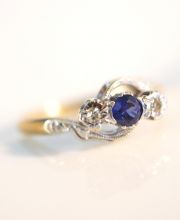 Antiker englischer Art Deco Ring Saphir Diamanten 750 Gelbgold + Platin B3840