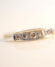 Antiker britischer Art Deco Ring mit Diamanten 750 Gelbgold + Platin B3828