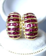 Herrliche Luxus Ohrringe aus 750/000 Gelbgold Rubine und Brillanten B4230