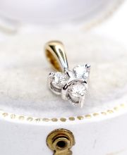 Sehr hbscher vintage Anhnger aus 750/000 Gelbgold mit 0.21ct Brillanten B4238