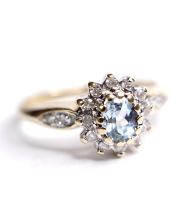 Sch�ner englischer vintage Ring 375/000 Gelbgold Aquamarin + Diamanten B4314