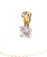 Sehr h�bscher vintage Anh�nger aus 750/000 Gelbgold mit 0,25ct Brillanten B4374
