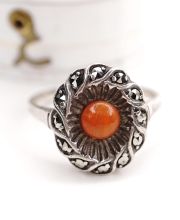 Antiker sch�ner Art Deco Ring 835 Silber mit Koralle und Markasiten B4420