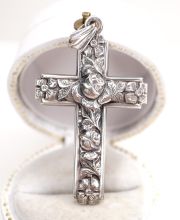 Antiker Art Deco Kreuz Anh�nger aus 835/000 Silber mit Rosen B4423