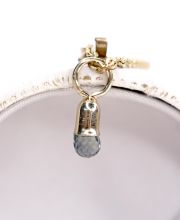 H�bscher kleiner vintage Anh�nger 585/000 Gelbgold mit blauem Saphir B4429