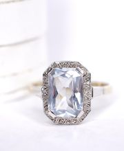 Antiker Art Deco Ring aus 8ct Gelbgold und Silber mit syth. Aquamarin B4455