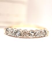 Sch�ner englischer vintage Ring 375/000 Gelbgold Aquamarin + Diamanten B4466