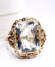 Edler antiker Ring aus 585/000 Gelbgold um 1900 mit 5.60ct Aquamarin B4497